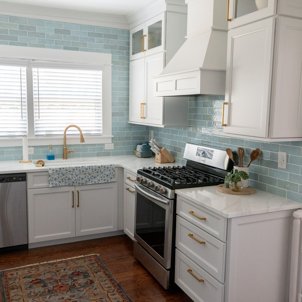 Kitchen design and cabinets in Lakeland & Keystone, FL