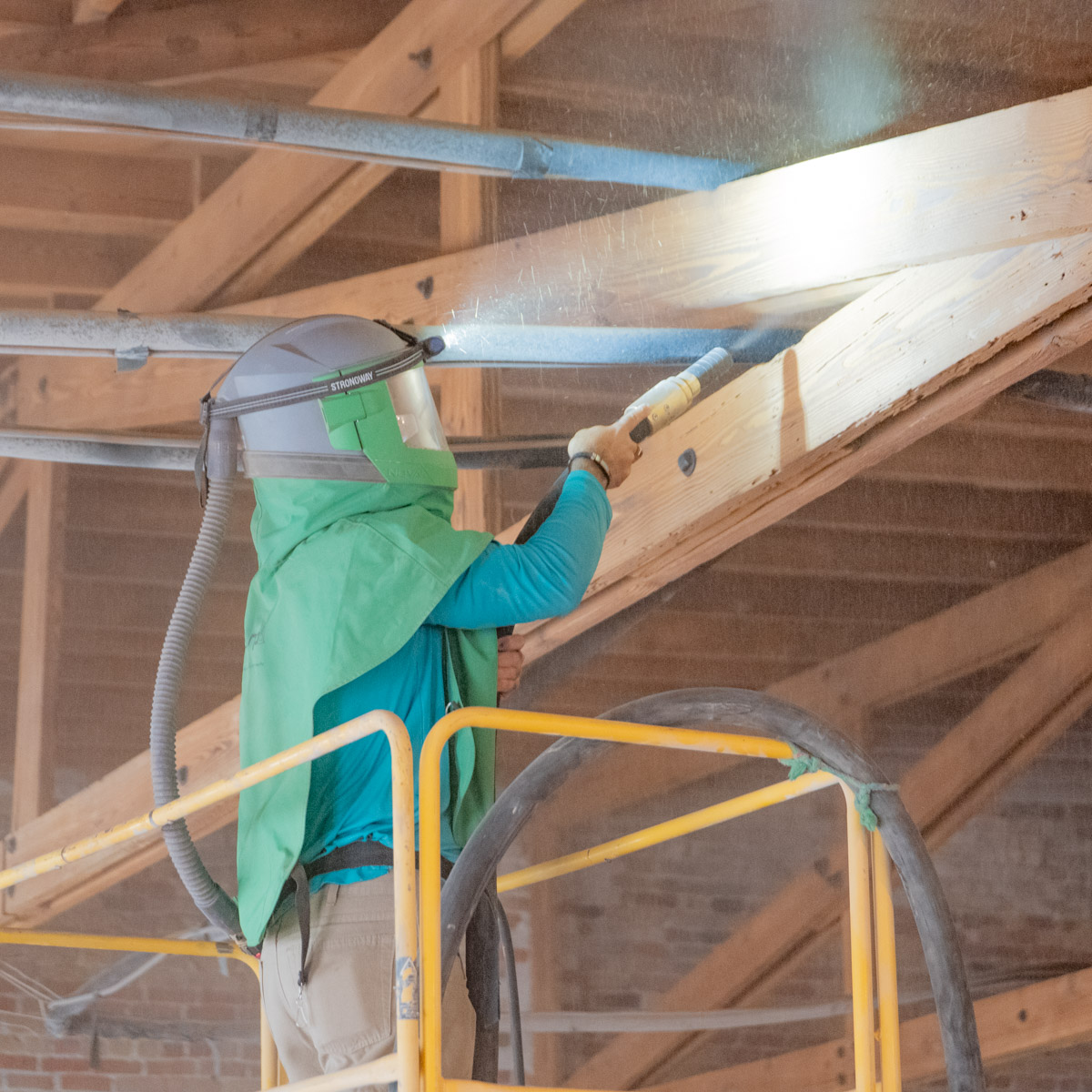 Restoring damaged property in Keystone, FL