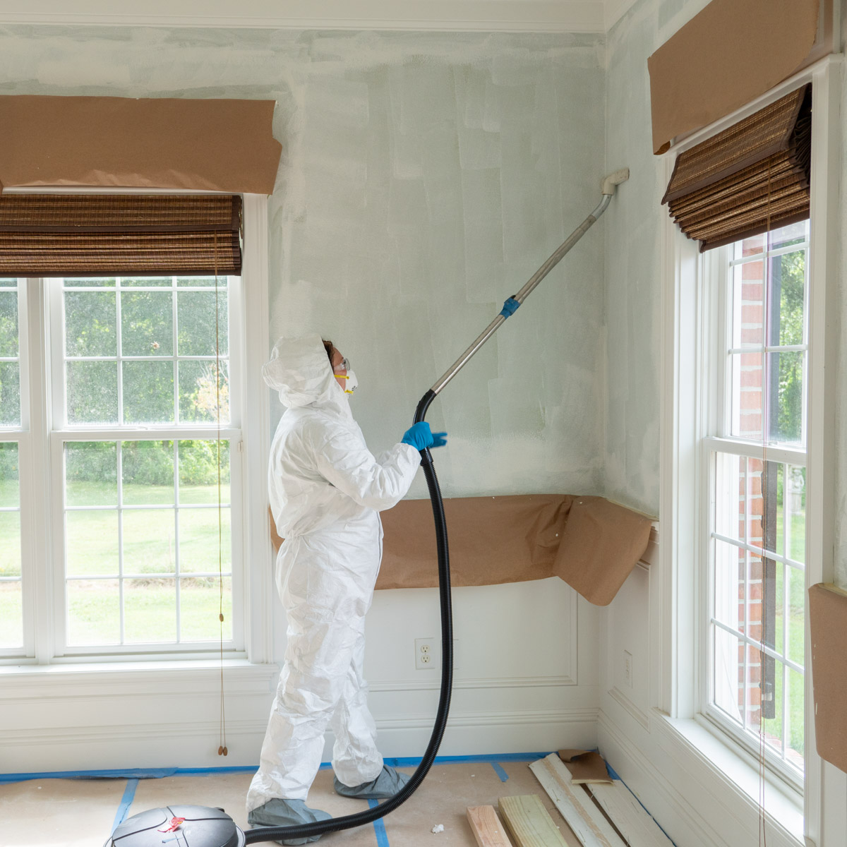 Hurricane and water damage repair in Fish Hawk, FL
